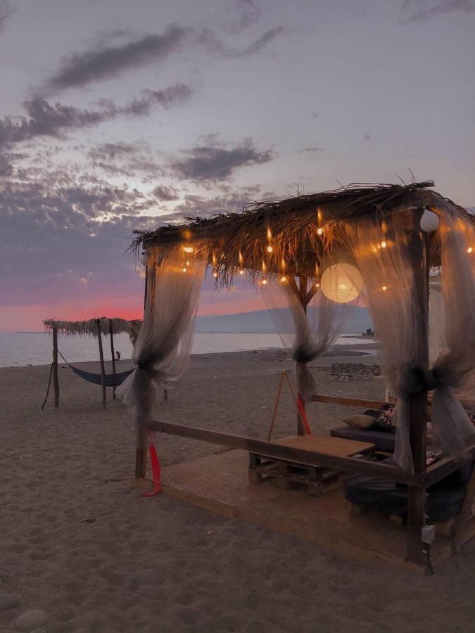 Aqua Palm Resort Сухум Экстерьер фото
